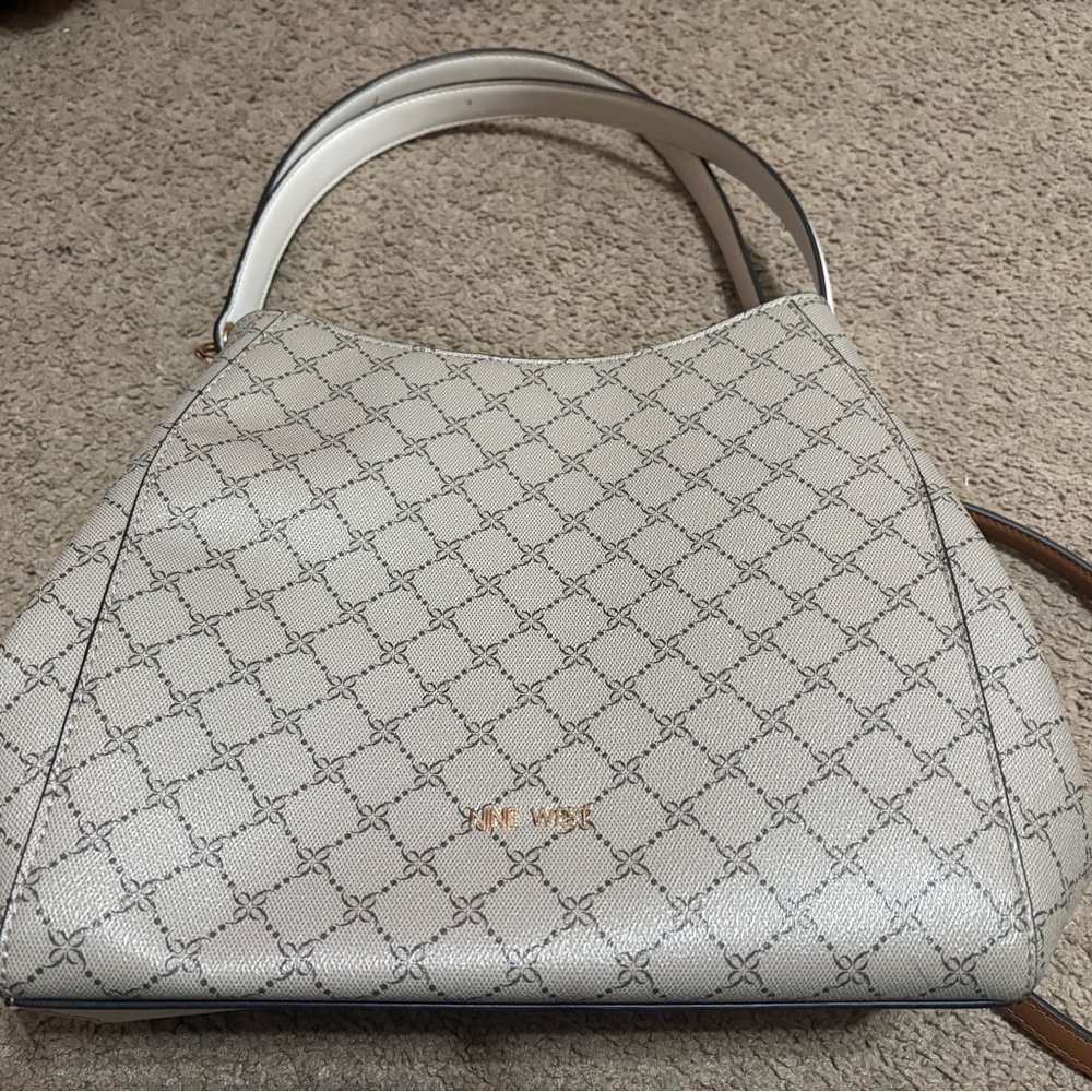Nine West White Patterned Shoulder Bag